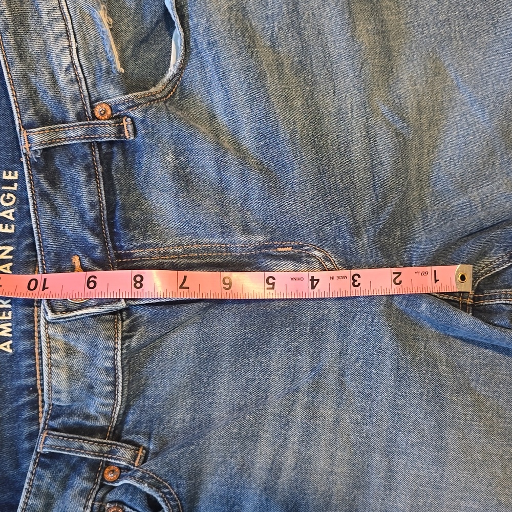 American Eagle Patchwork Low-Rise Wide Leg Baggy Jean,  4 Regular - Picture 6 of 9